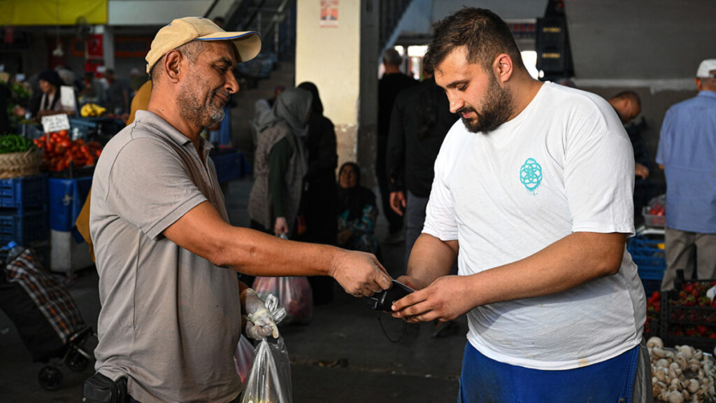 pazar esnafi pos kullanma konusunda serbest birakildi umzTDztY