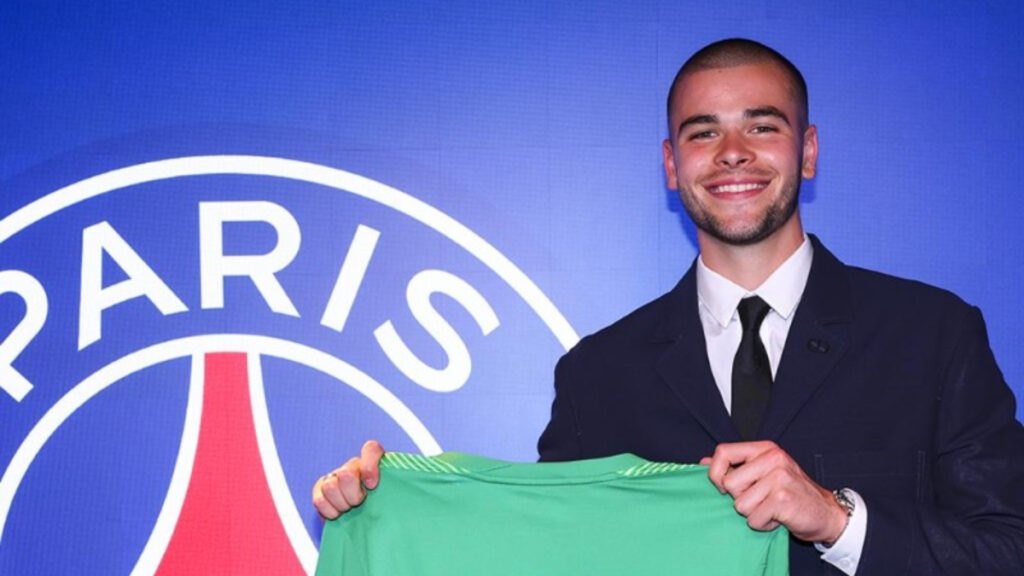 psg lucas chevalier ile 5 yillik sozlesme imzaladi eZa5BmJv