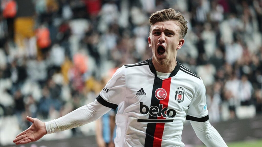 ridvan yilmaz besiktas formasini ustume yeniden giydigimde cok mutlu oldum s8lA5KFM