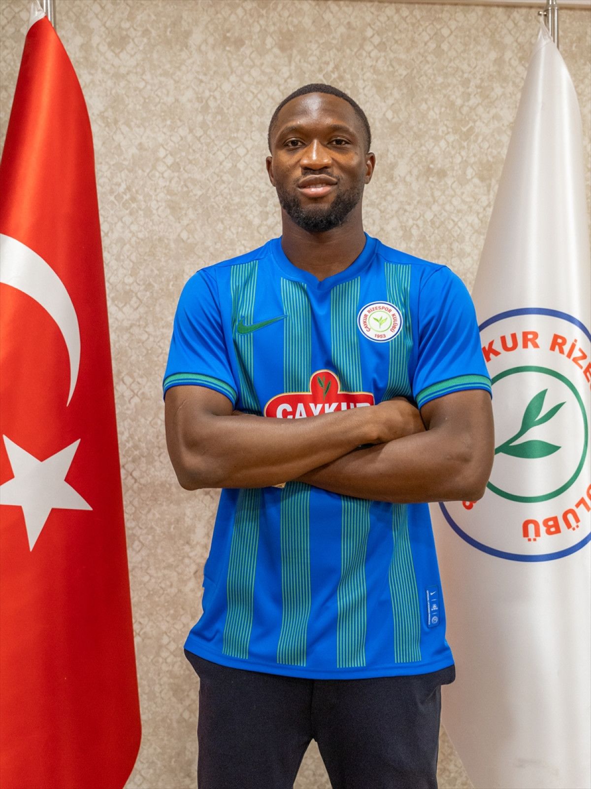 rizespor modibo sagnani kadrosuna katti 0 ZSgZ8Lan