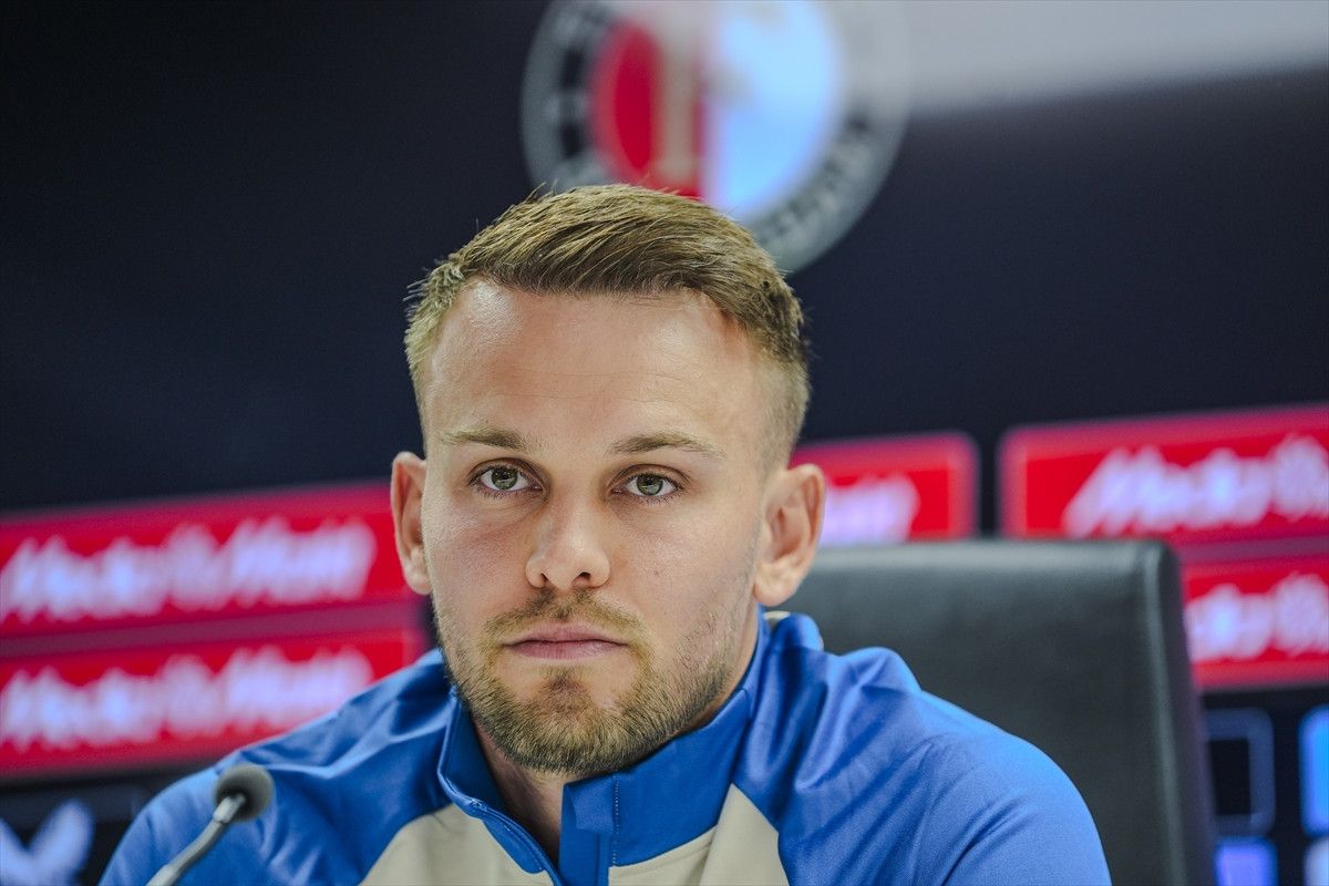 robin van persie icimden bir ses fenerbahce ile eslesmemizi istiyordu 3 7T4mXqif