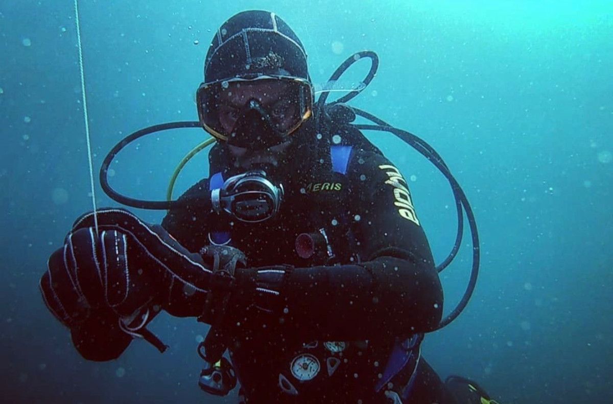 sakaryada yeni evli genc dalgic temizlik calismasi icin girdigi suda yasamini yitirdi 0 YXFuOivM