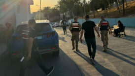 sanliurfada akrabalarin arazi kavgasinda amca ile yegeni hayatini kaybetti TwUmkHz2