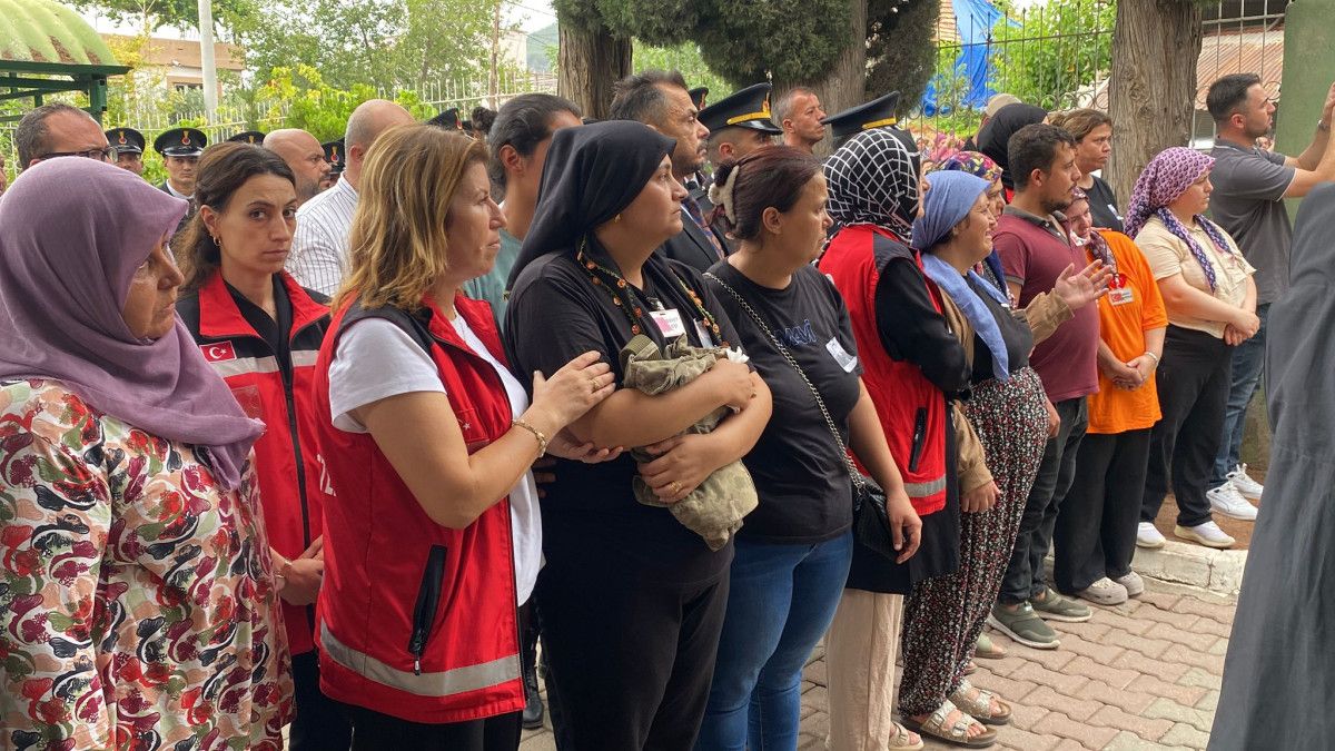 sehit servet okkes cakir osmaniyede son yolculuguna ugurlandi 2 uT6taOEM