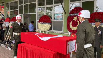 sehit servet okkes cakir osmaniyede son yolculuguna ugurlandi YVL4agff