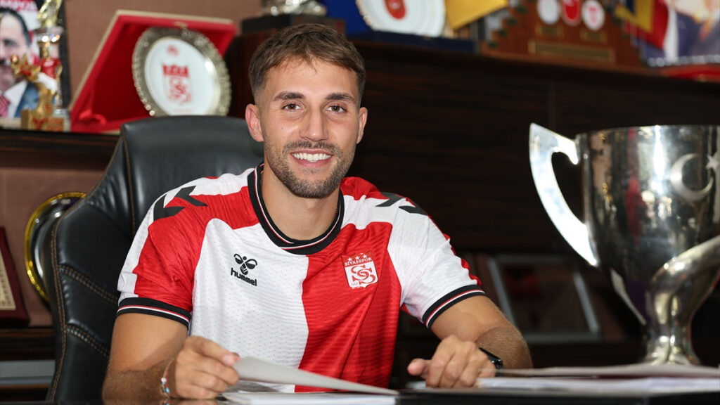 sivasspor okan erdogani renklerine bagladi xOIfrnHm