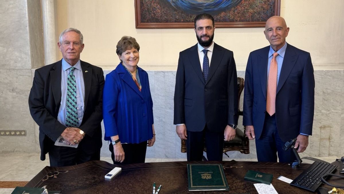 Suriye Cumhurbaşkanı Şara, Şam'da ABD'li üst düzey heyet ile bir araya geldi 1 suriye cumhurbaskani sara samda abdli ust duzey heyet ile bir araya geldi 0 NDkgDK74