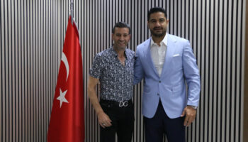 taha akgul ile suat hekimoglu gorustu MTc97JAM