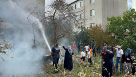 tekirdagda yanginda mahsur kalan kediler icin agladilar 5UQn4P57