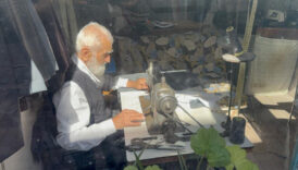 tokatta 75 yildir terzilik yapan arif dede artik cirak bulamiyoruz NsK7s3xl