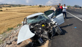 tokatta otomobiller kafa kafaya carpisti 2 olu EH4ZdhOR