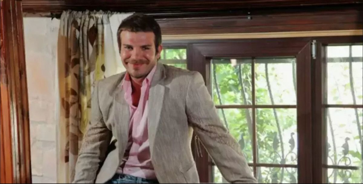 tolga karel yaprak dokumunde canladirdigi oguz hakkinda konustu 2000 yilinda dogan jenerasyonun kopyasi 1 P3kwXnBC