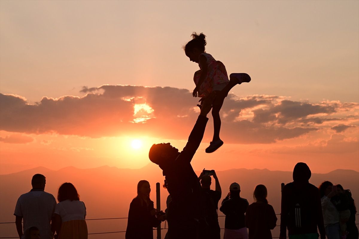 toroslarin zirvesinde gun batimi keyfi tahtali daginda essiz deneyim 6 z8b76EZ7
