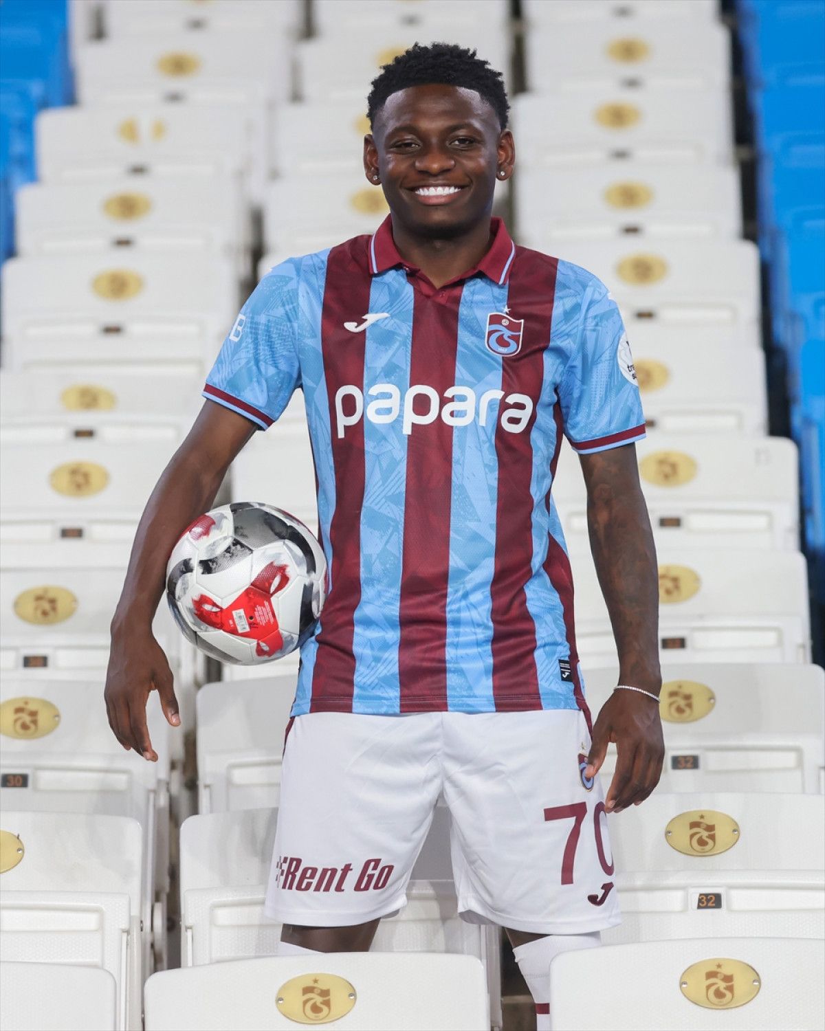 trabzonspor kazeem olaigbe transferini resmen acikladi 0 ywLL4qyg