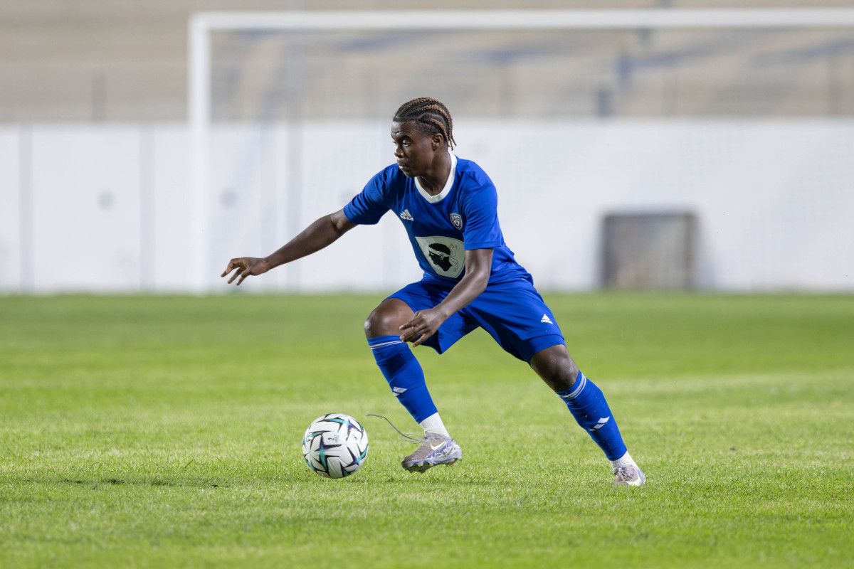 trabzonsporun yeni transferi oulainin 4 mac cezali oldugu ortaya cikti 0