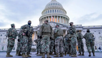 trump emir verdi ulusal muhafizlar washington dc sokaklarina konuslanmaya basladi dbVmCgUL