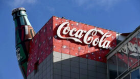 tuketmeyin cagrisi yapildi coca cola populer icecegini raflardan kaldiriyor CcCJEZlg