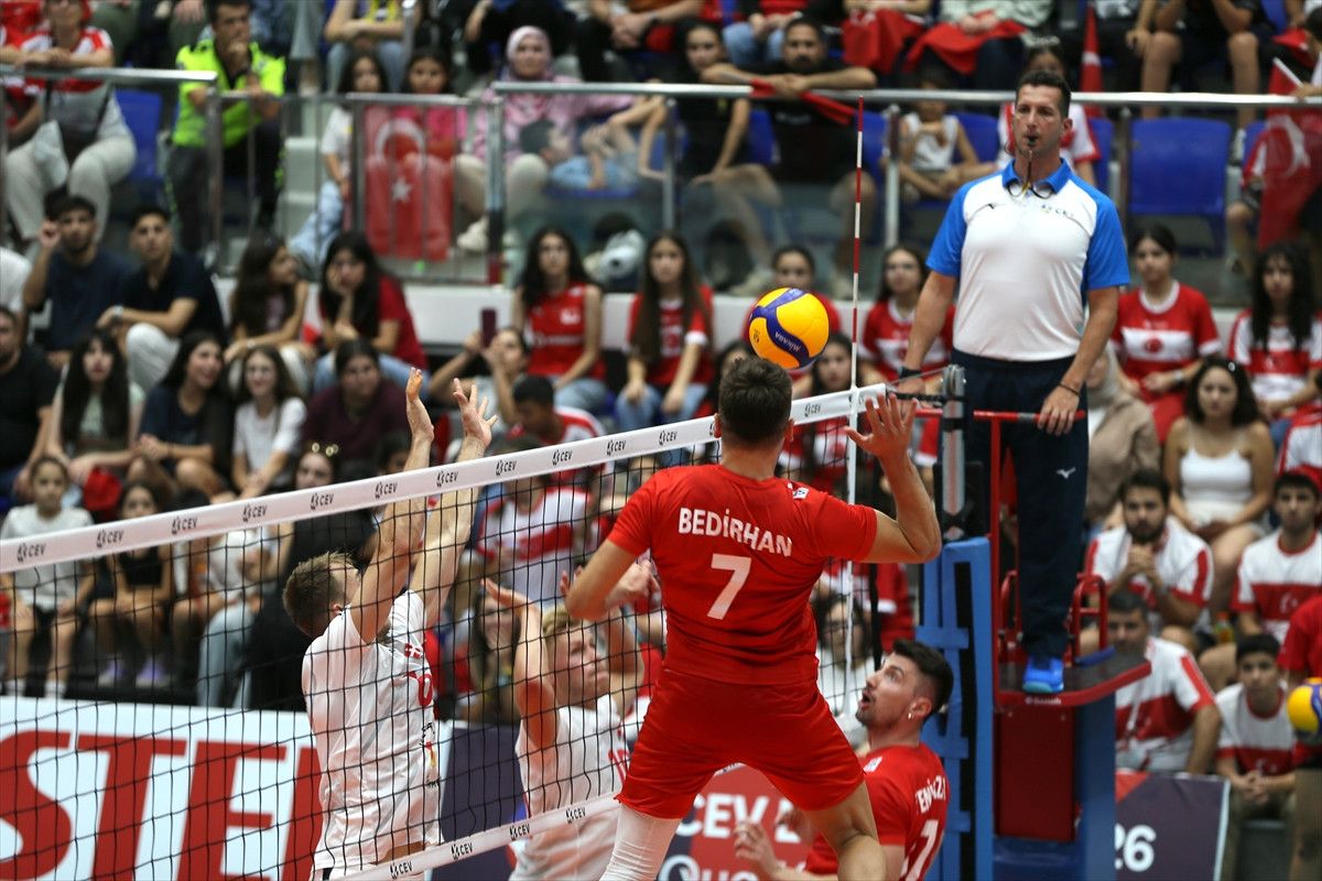 Türkiye, CEV Erkekler Avrupa Voleybol Şampiyonası'nda 13 turkiye cev erkekler avrupa voleybol sampiyonasinda 12 hA8FMl81