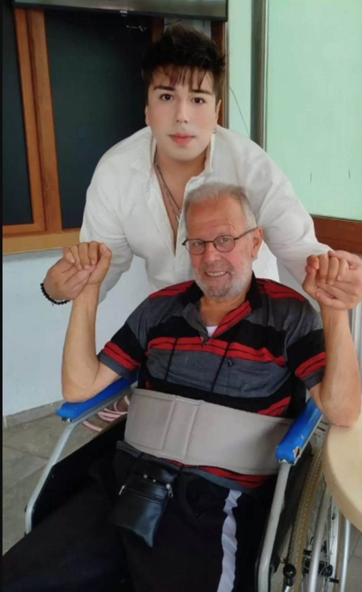 usta oyuncu mahmut gokgozun son durumu uzdu huzurevinde yasiyor 0 LmNav64u