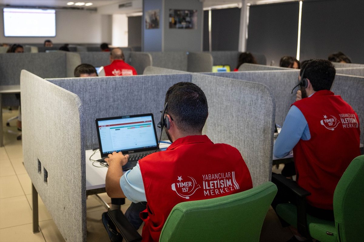 yabancilar iletisim merkezi 10 yilda 15 binden fazla kisinin kurtarilmasini sagladi 1