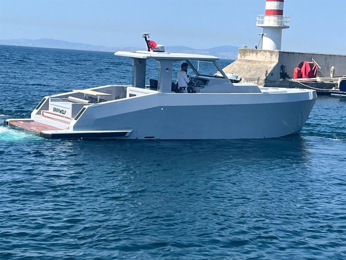 yalovada teknesi parcalanmis halde bulunan is insaninan haber yok 3 VXRJJykb