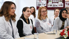 yer degistirme basvurusu yapan ogretmenlerin atamalari tamamlandi hRS5nGuK