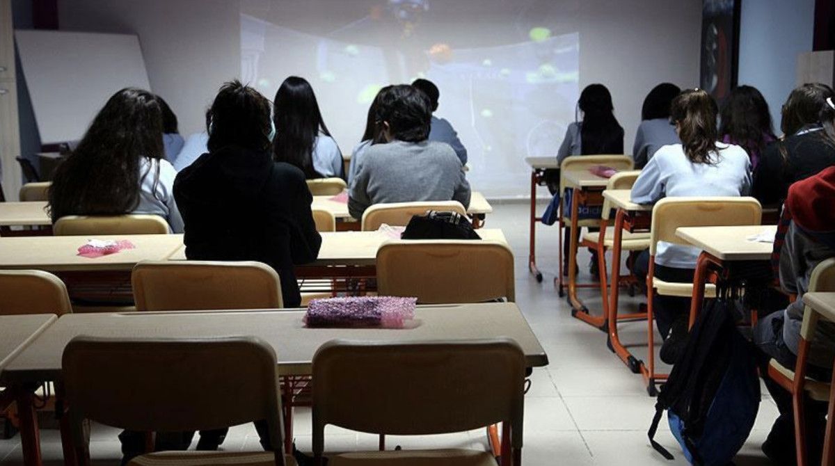 20 milyon ogrenci yarin ders basi yapacak 0 W6Uw6dta