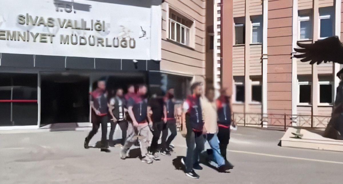 29 ilde dolandiricilik operasyonu 89 supheli yakalandi 3 EzXJyRnV