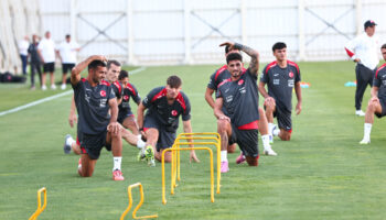 a milli futbol takimi ispanya maci hazirliklarina basladi JjyagIRV