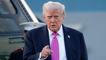 abdde trumpin asker konuslandirilmasi kararina iliskin dava acildi psfmB7kn