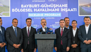 abdulkadir uraloglu gumushanede hedefimiz 2026 yili icerisinde havalimanini bitirmek a19k5MEs