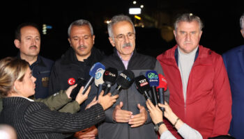 abdulkadir uraloglu rizede incelemelerde bulundu alinmasi gereken onlemleri aldik K9A5IBXv