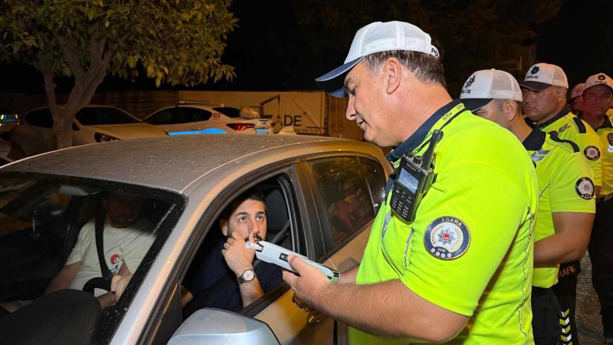 adanada alkollu suruculere gecit verilmedi 2 hmrE5E3a