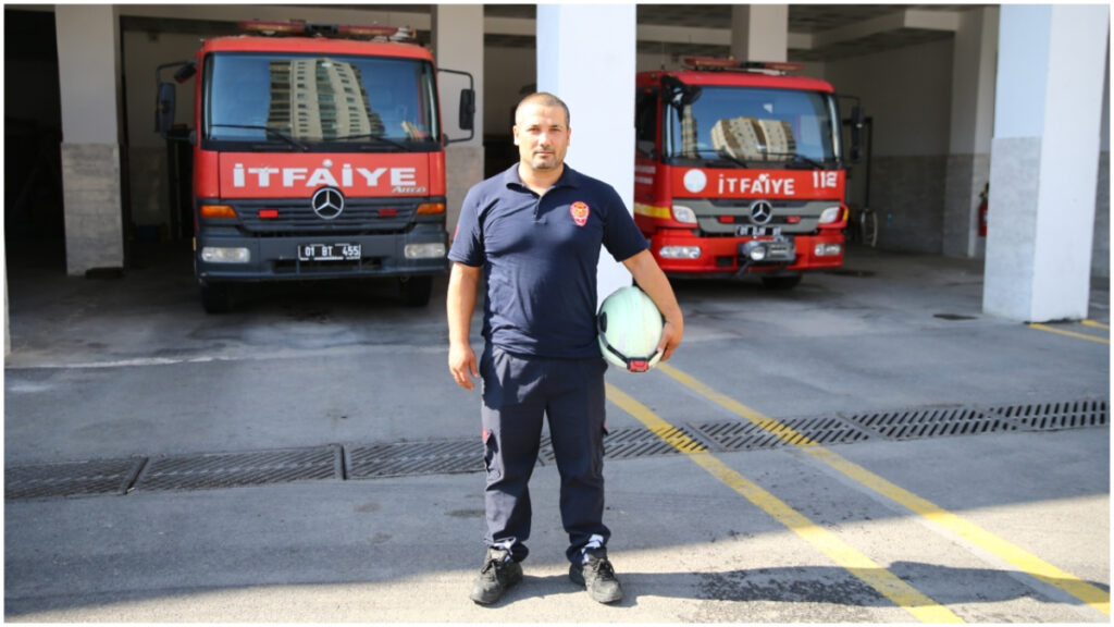 adanada sehit itfaiyecinin oglu 12 yildir babasinin yolunda i2W7SMKW