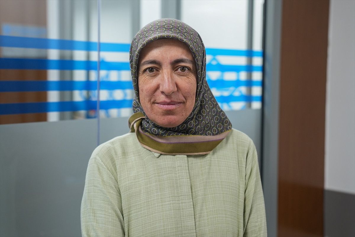 ankarada cam kemik hastaligiyla buyuyen hamzanin doktorluk hayali gercek oldu 8