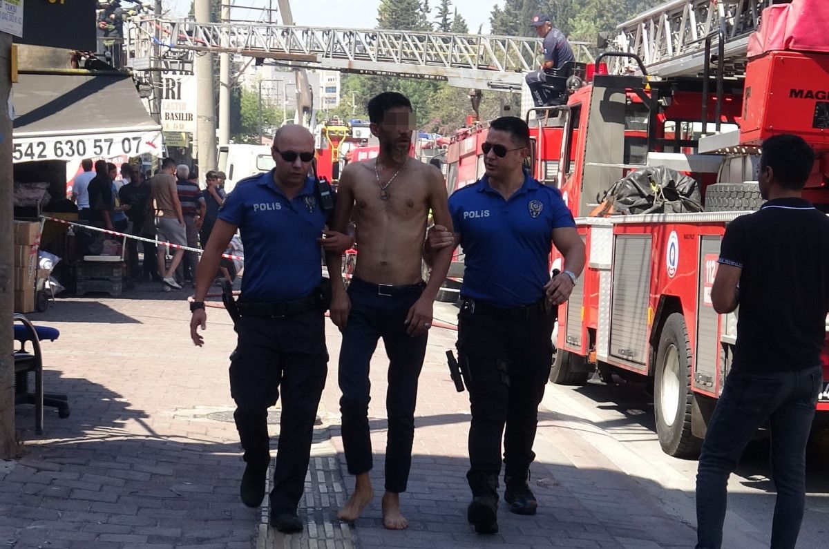 antalyada evi yanan kibris gazisi sadece turk bayragini kurtardi 1 g9OPrJR4