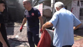 antalyada evi yanan kibris gazisi sadece turk bayragini kurtardi 8cCVqIjk