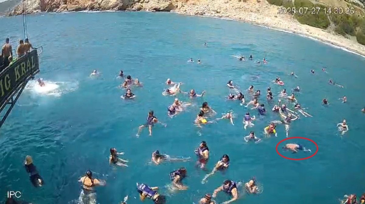 antalyada tatile giden turist yuzerken kalp krizi gecirerek hayatini kaybetti 0 GG5GhHqb