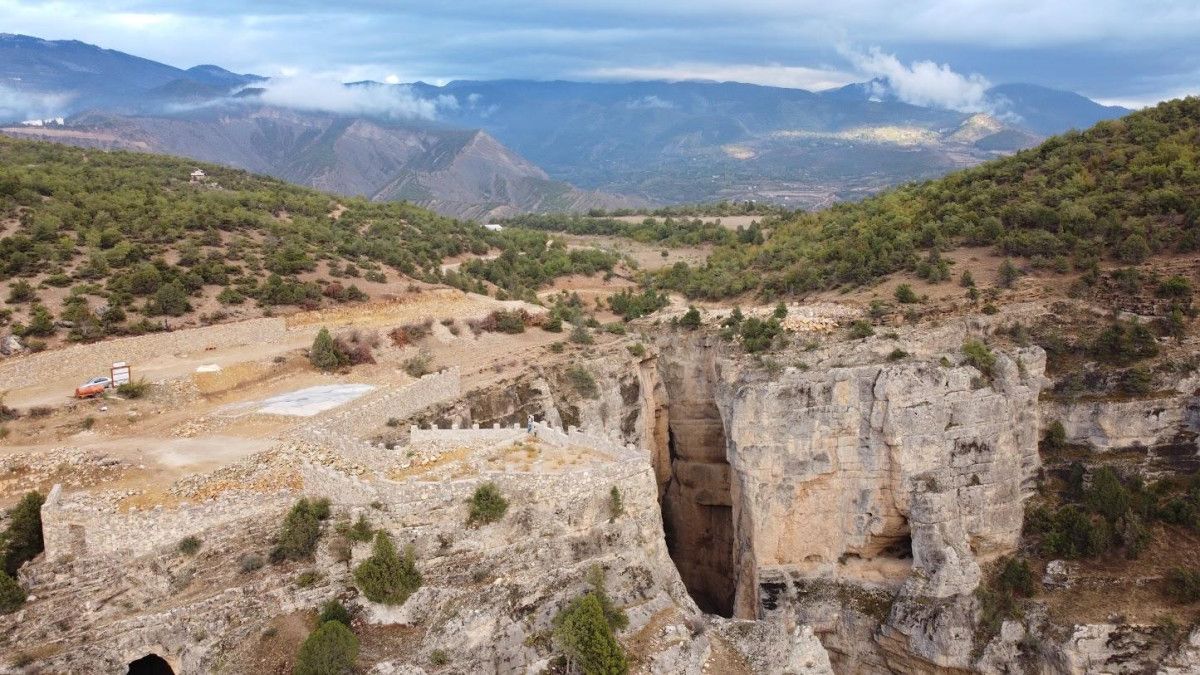 artvinde bulunan cehennem deresi kanyonu adrenalin tutkunlarinin ilgi odagi oluyor 3 YLwZF32X