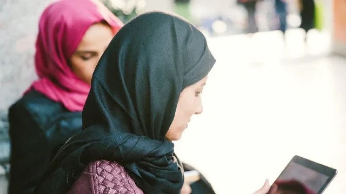 avusturyada hukumet 14 yas altindakiler icin okullarda basortusu yasagi konusunda anlasti 2 l1Z8YRQg