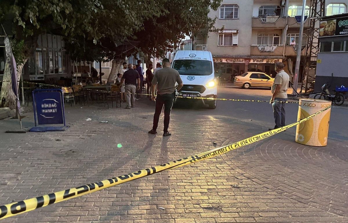 aydinda silahli kavgada olayla ilgisi bulunmayan 2 kisi vuruldu 0 GGFY28GH