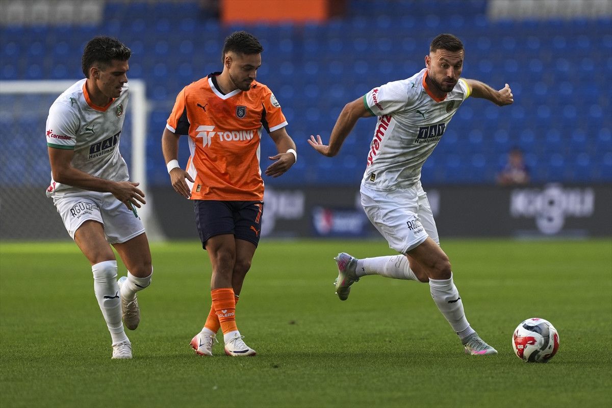 basaksehir alanyaspor macinda kazanan yok 0