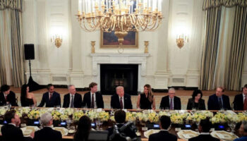 beyaz sarayda teknoloji zirvesi elon musk yer almadi 8Lak9dyP