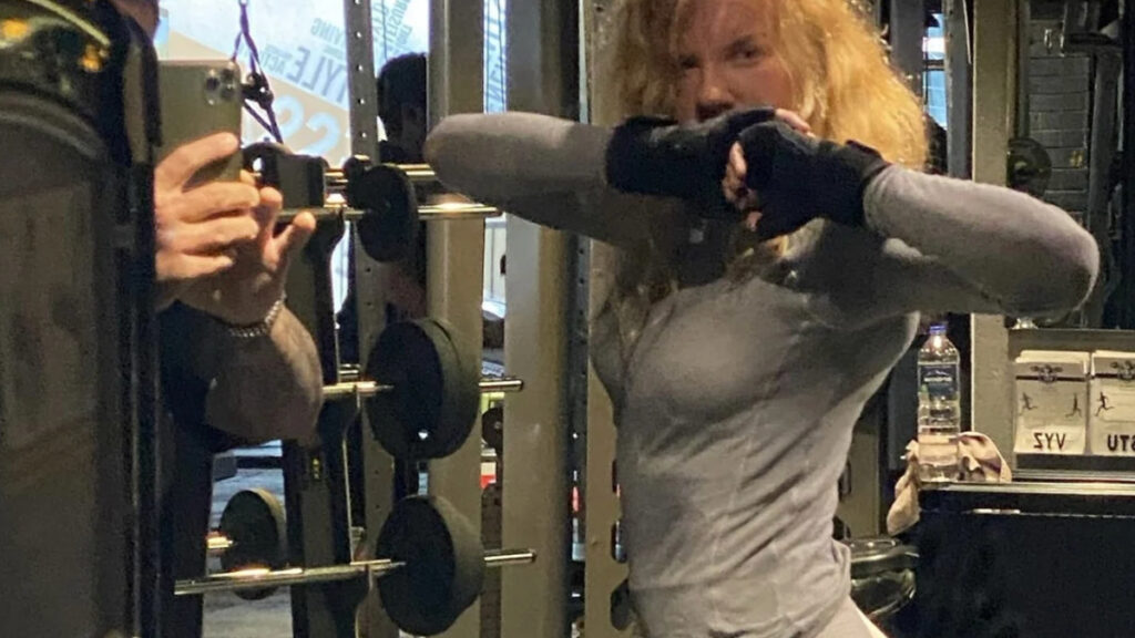 biricik sudenden itiraflar emekli maasi icin sira beklemek zor diyorlar 62 yasimda 300 kilo 1nHn52xN