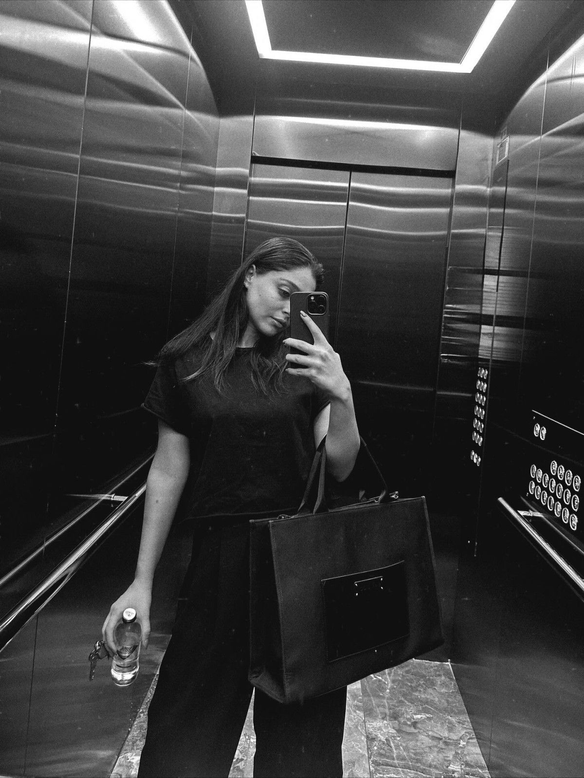 Blok3 ile aşk yaşıyor iddiası vardı! Cemre Baysel son pozlarına beğeni yağdı 6 blok3 ile ask yasiyor iddiasi vardi cemre baysel son pozlarina begeni yagdi 5