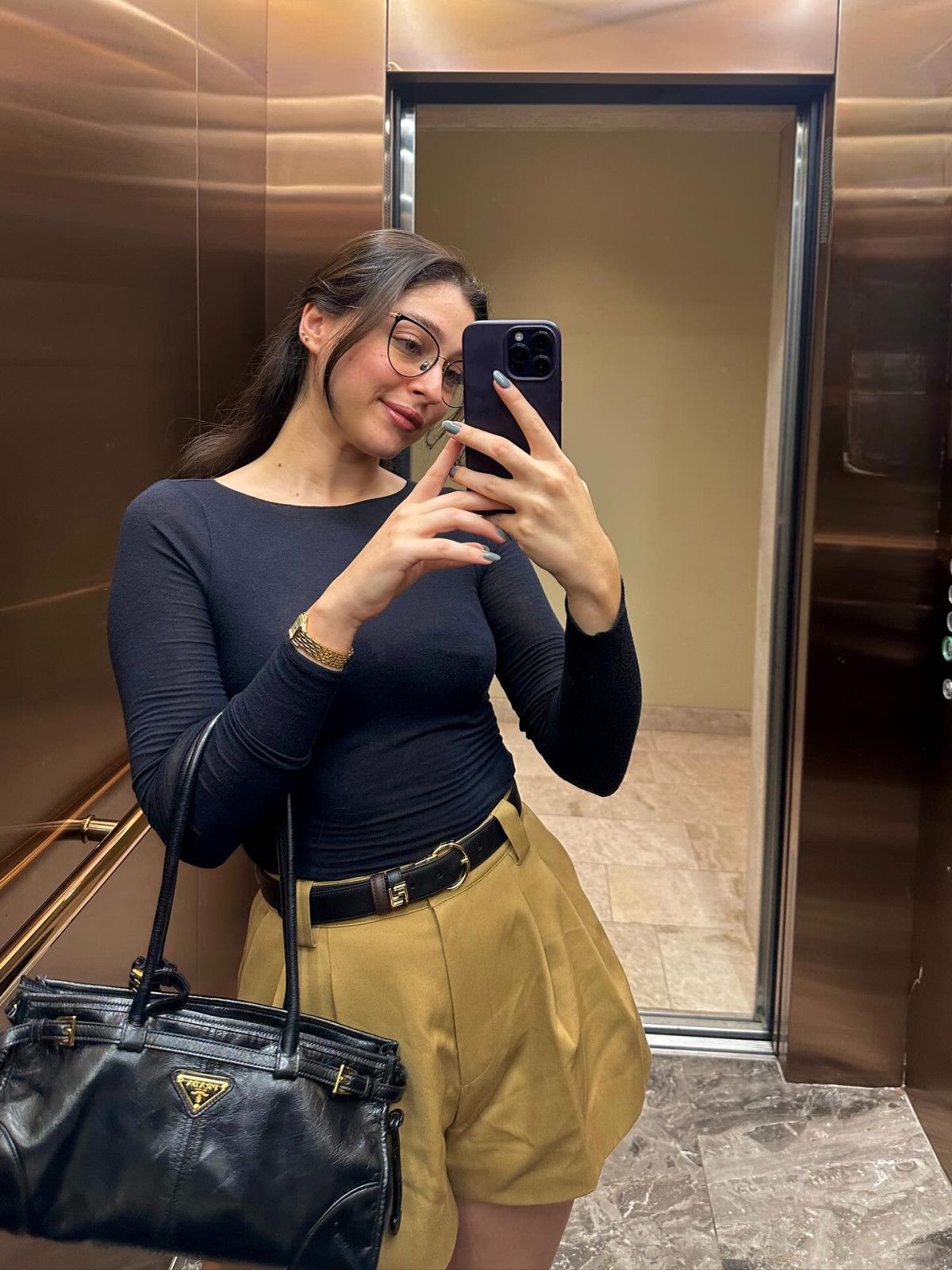 Blok3 ile aşk yaşıyor iddiası vardı! Cemre Baysel son pozlarına beğeni yağdı 7 blok3 ile ask yasiyor iddiasi vardi cemre baysel son pozlarina begeni yagdi 6 BrlNnfQp