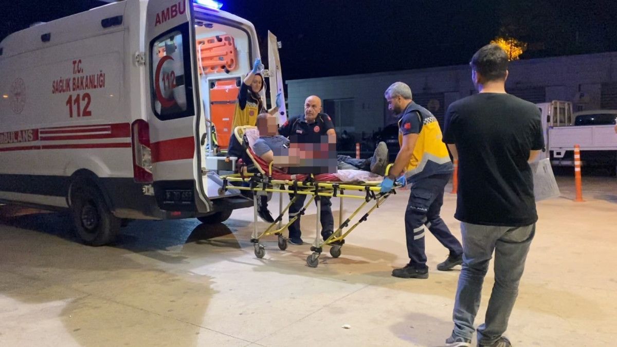 bursada kadinlari taciz ettigi iddiasiyla dovulup bicaklandi 3 gozalti 0 FM84bmWI