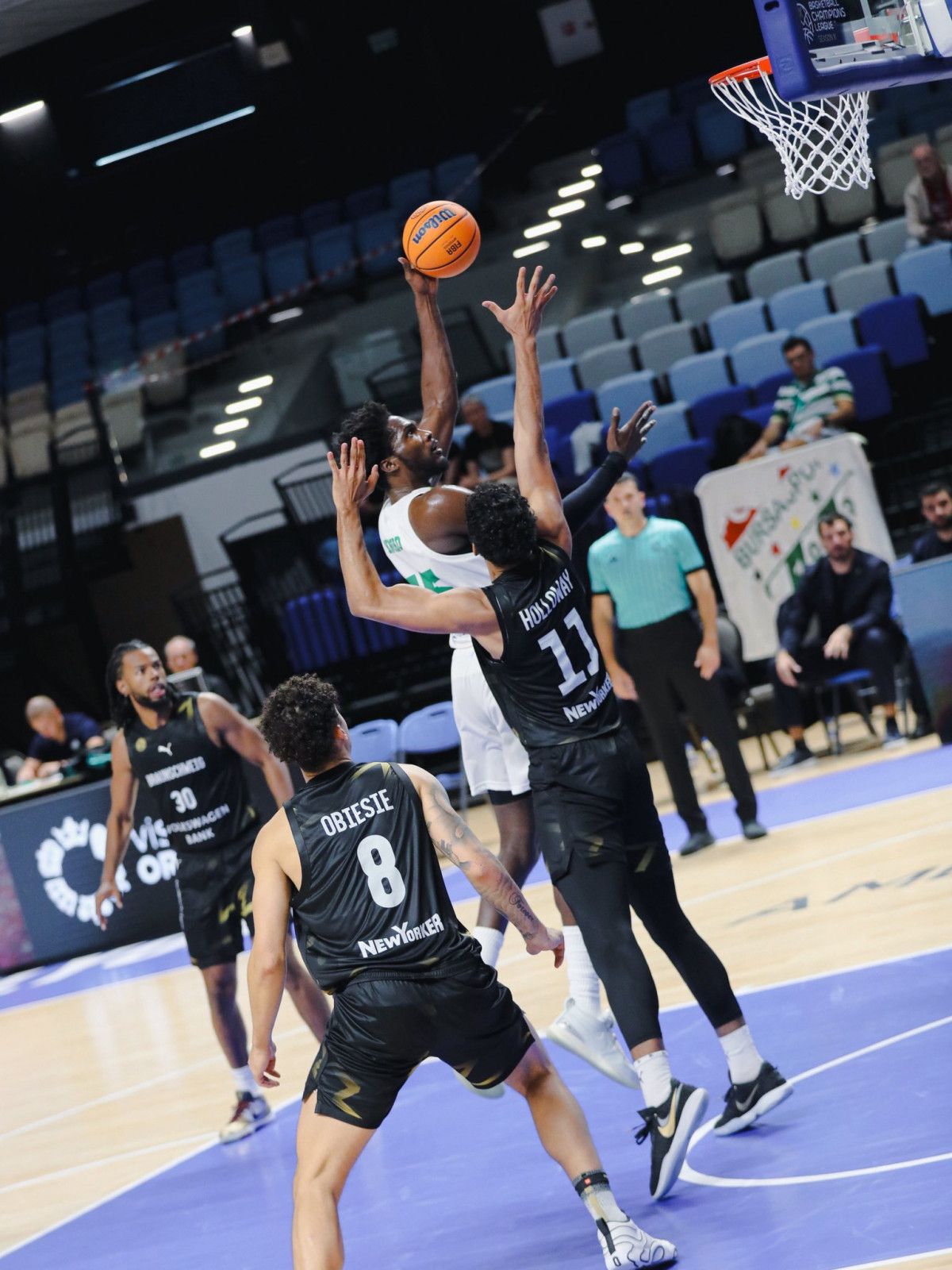 bursaspor basketbol lowen braunschweig karsisinda kazandi 2