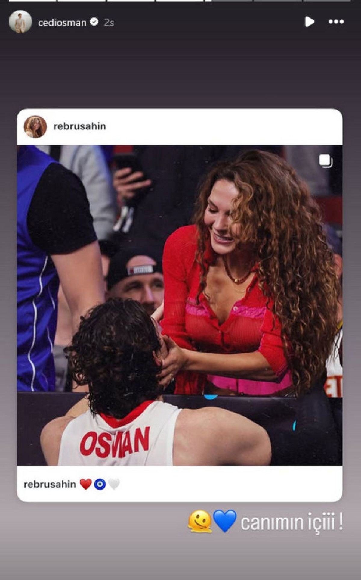 cedi osmanin galibiyet sevincine destek esinden geldi 0 JdKRP7HH