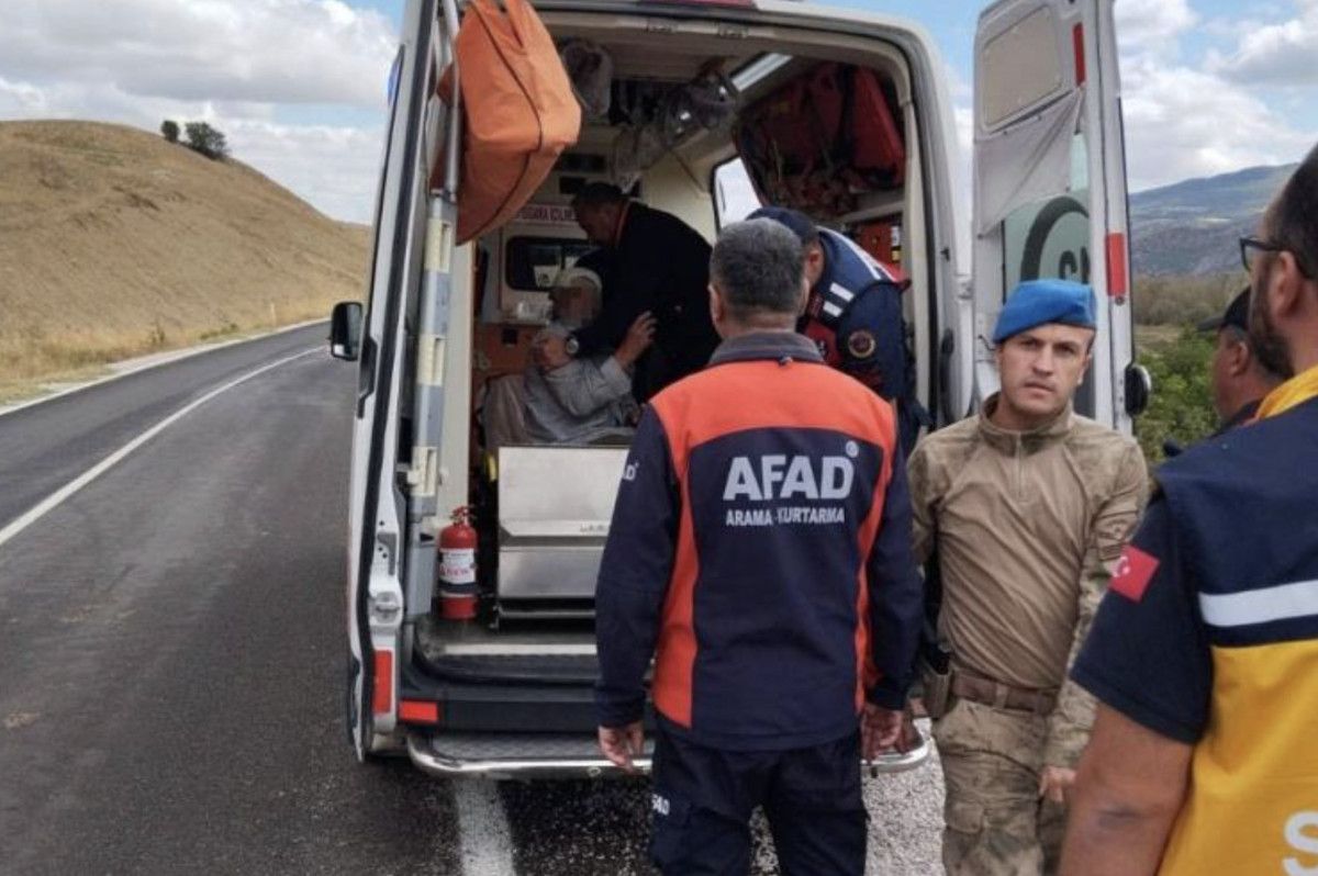 Çorum'da kaybolan alzheimer hastasından 21 saat sonra sevindiren haber 1 corumda kaybolan alzheimer hastasindan 21 saat sonra sevindiren haber 0 vJYwPGyV